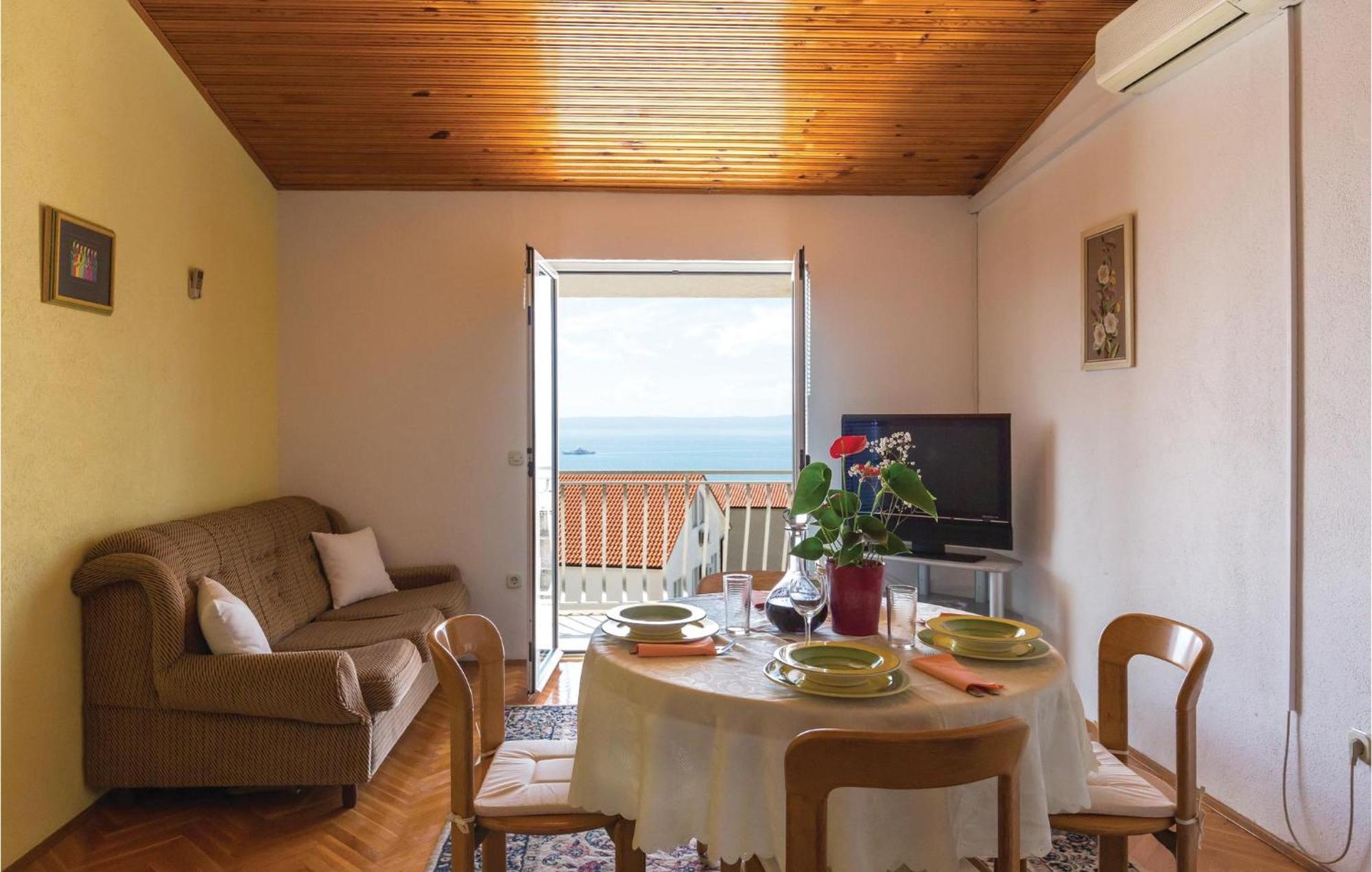 Nice Apartment In Makarska With House Sea View Bagian luar foto
